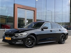 BMW 3-serie - 318i Business Edition Plus | ACC | Laser | Leder | Schuif/Kantel dak | Apple Carplay | Sto