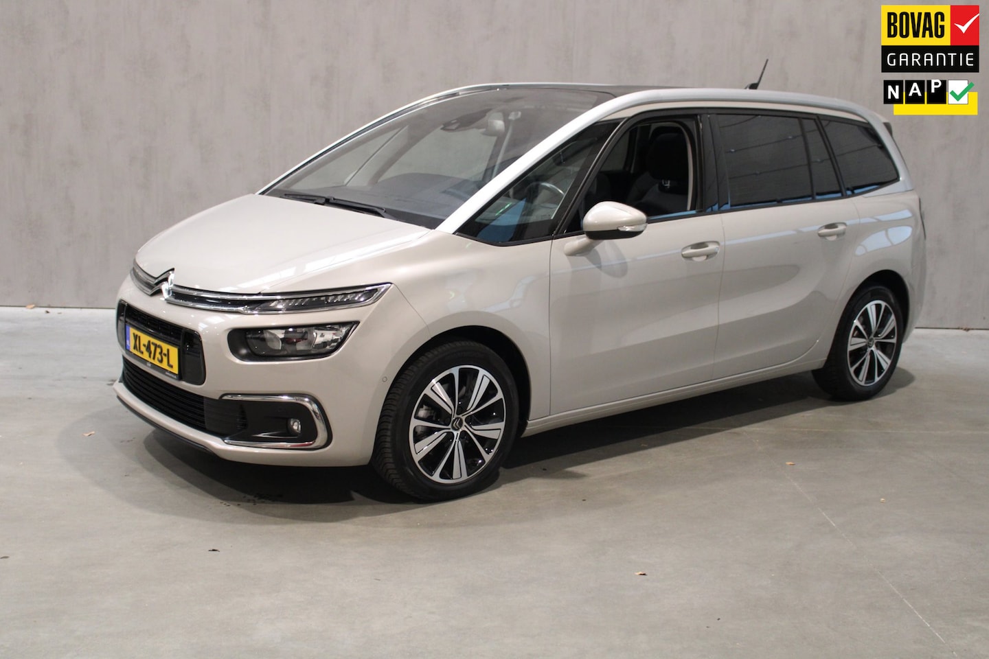 Citroën Grand C4 SpaceTourer - 1.6 PureTech Shine 180 Pk 4 Cilinder 7 Zitplaatsen Full Option Prijs is rijklaar 12 maande - AutoWereld.nl