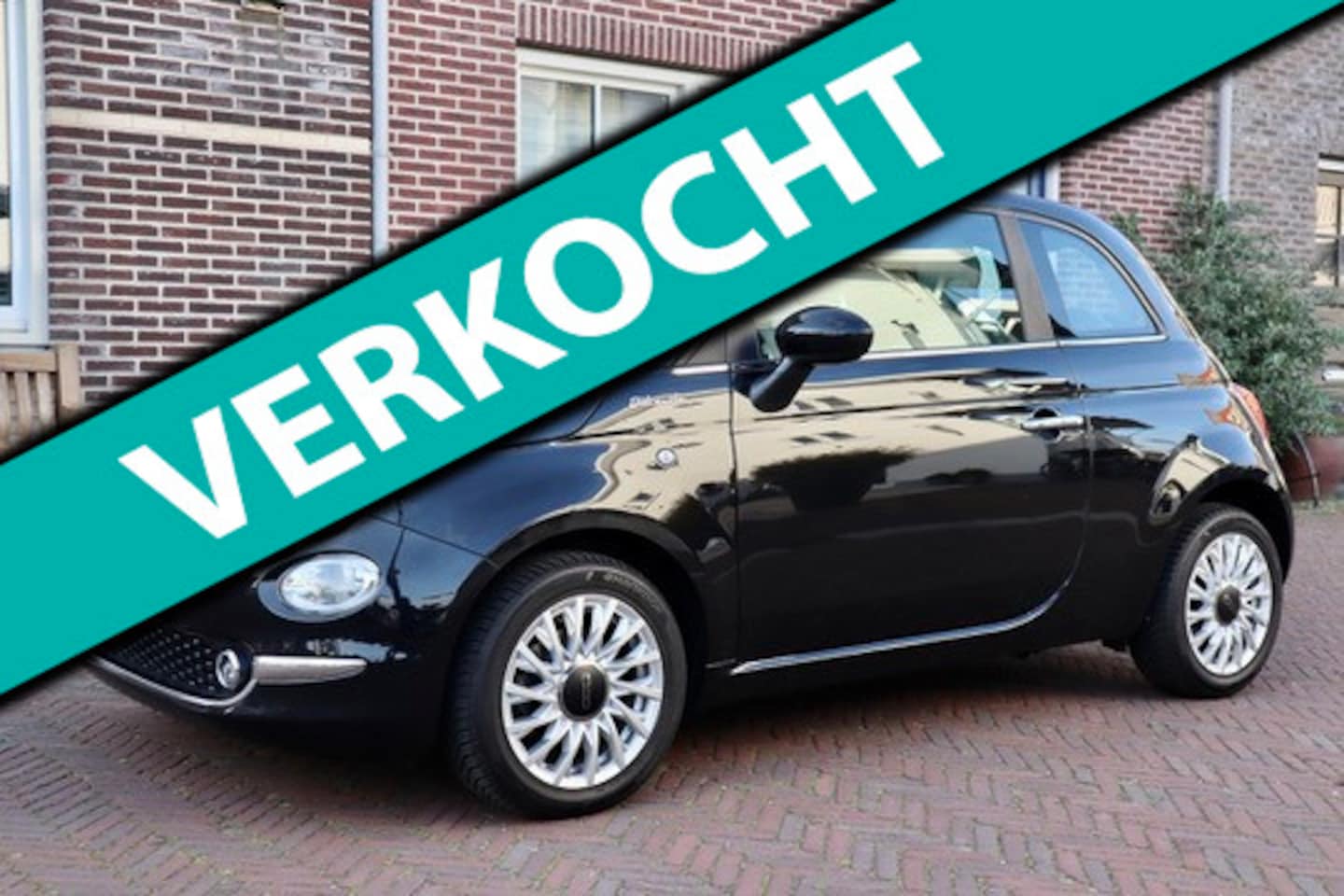 Fiat 500 - Hybrid DolceVita | CarPlay | Cruise control | Parkeersensoren | Uconnect 7” touchscreen | - AutoWereld.nl