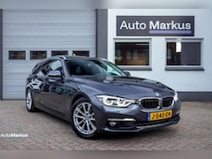 BMW 3-serie Touring - 320i Luxury Line|Pano|HUD|B48|Memory|Keyless|Trekhaak|BTW