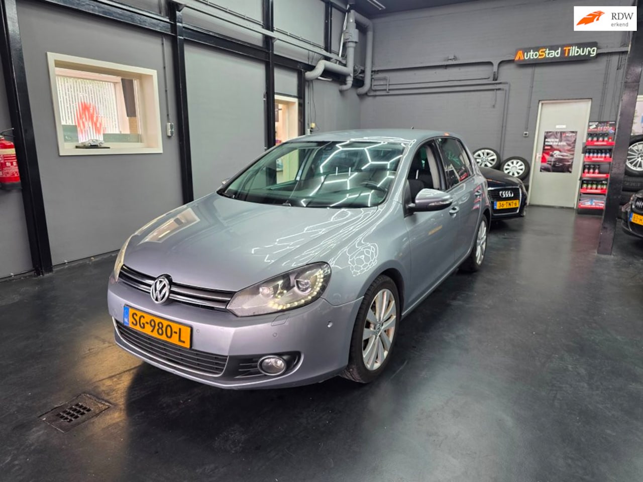 Volkswagen Golf - 1.4 TSI Highline Automaat !!vol voll!! 1jaar APK!! - AutoWereld.nl