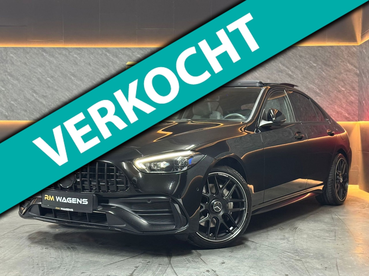 Mercedes-Benz C-klasse - 300 e AMG Line |C63 look|Pano|Leder|Keyless|Sfeerv - AutoWereld.nl