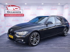 BMW 3-serie Touring - 320i Luxury Edition 180 PK Black Line