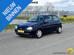 Opel Corsa - 1.2i-16V Strada Cool Schuifdak, met nieuwe APK