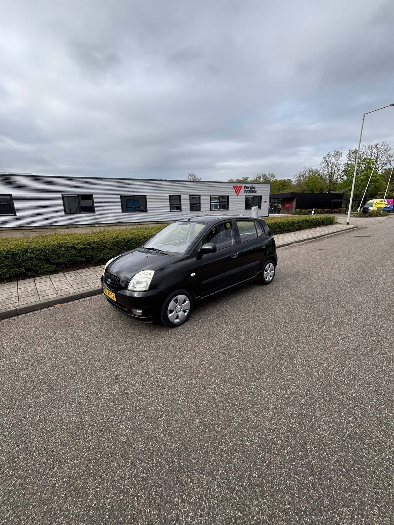 Kia Picanto - 1.0 D-light AIRCO incl NIEUWE APK - AutoWereld.nl