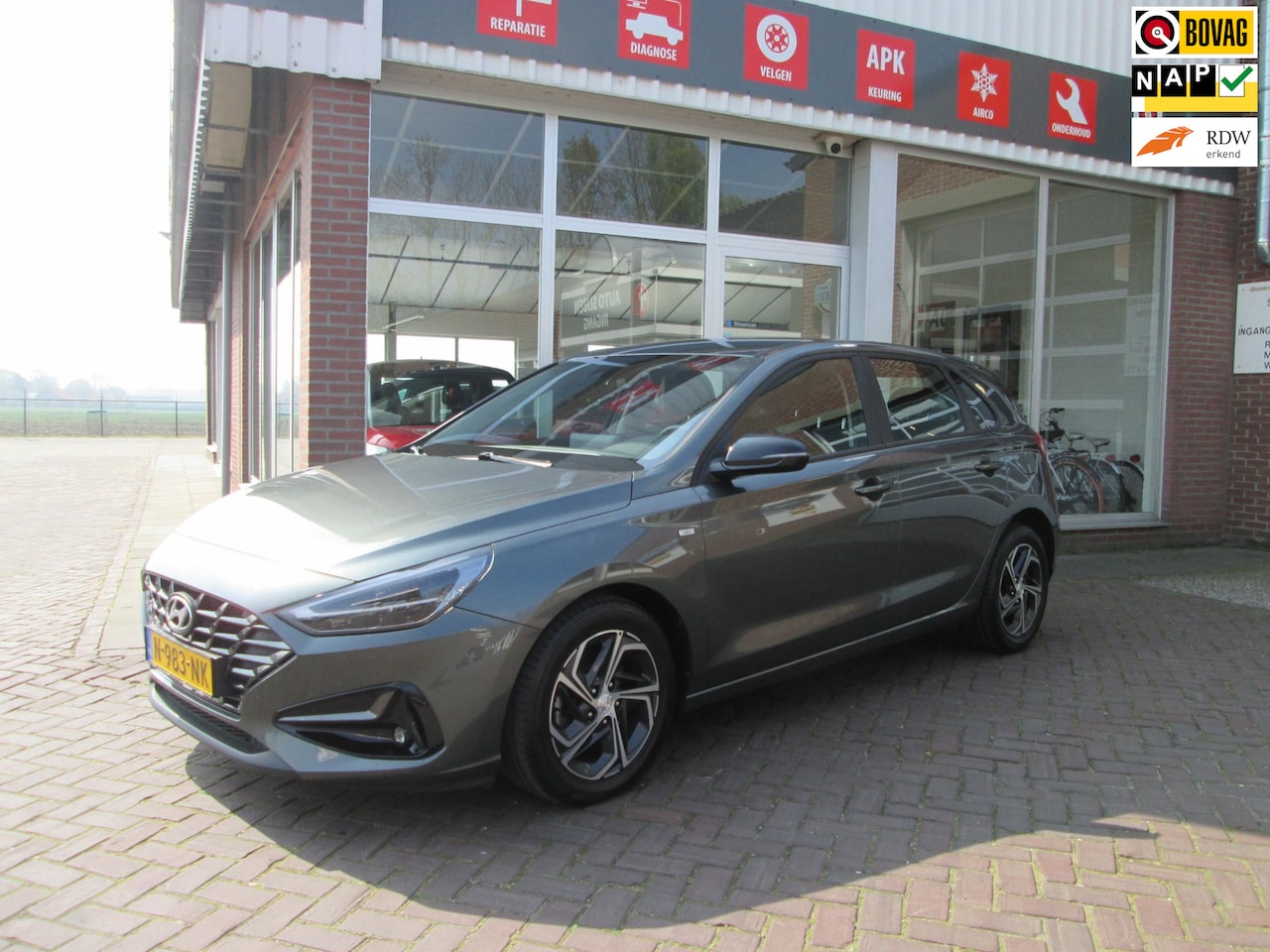 Hyundai i30 - 1.0 T-GDi MHEV Comfort Smart 1.0 T-GDi MHEV Comfort Smart - AutoWereld.nl