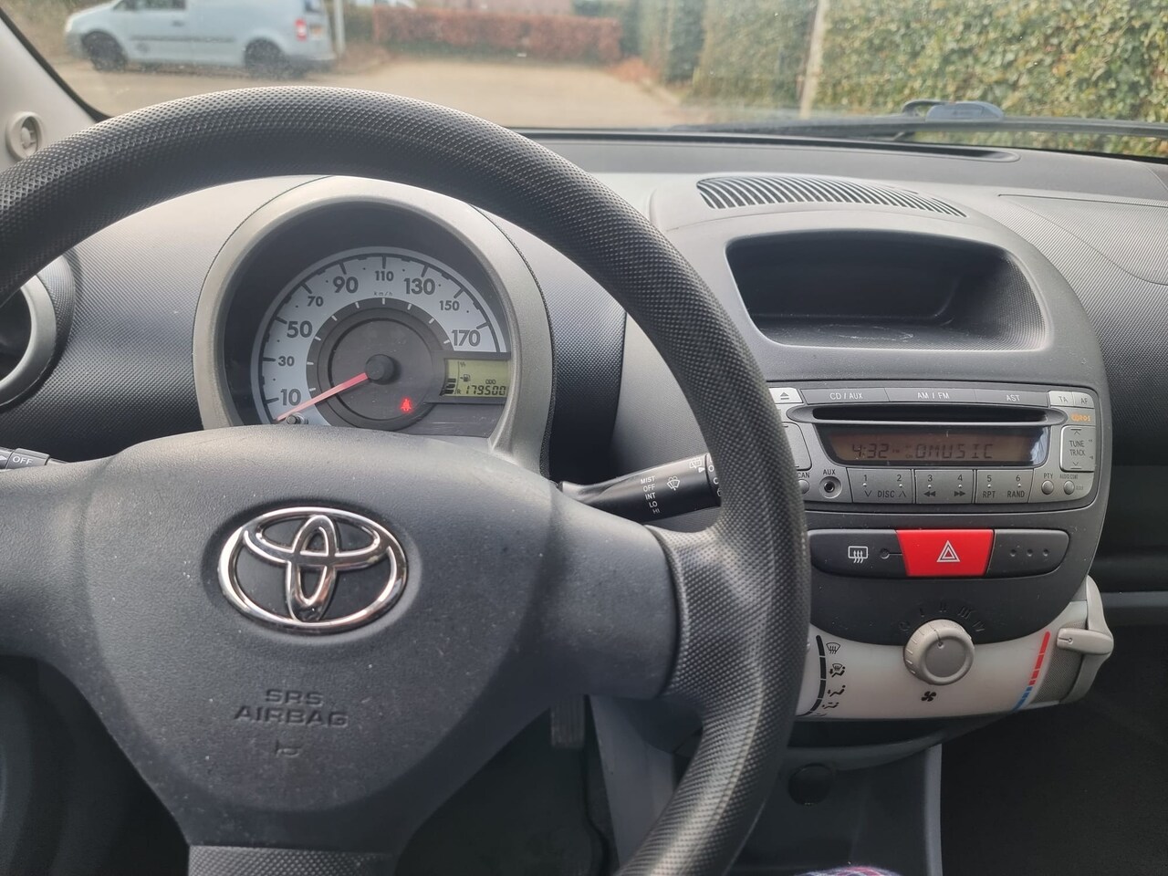 Toyota Aygo - 1.0-12V +