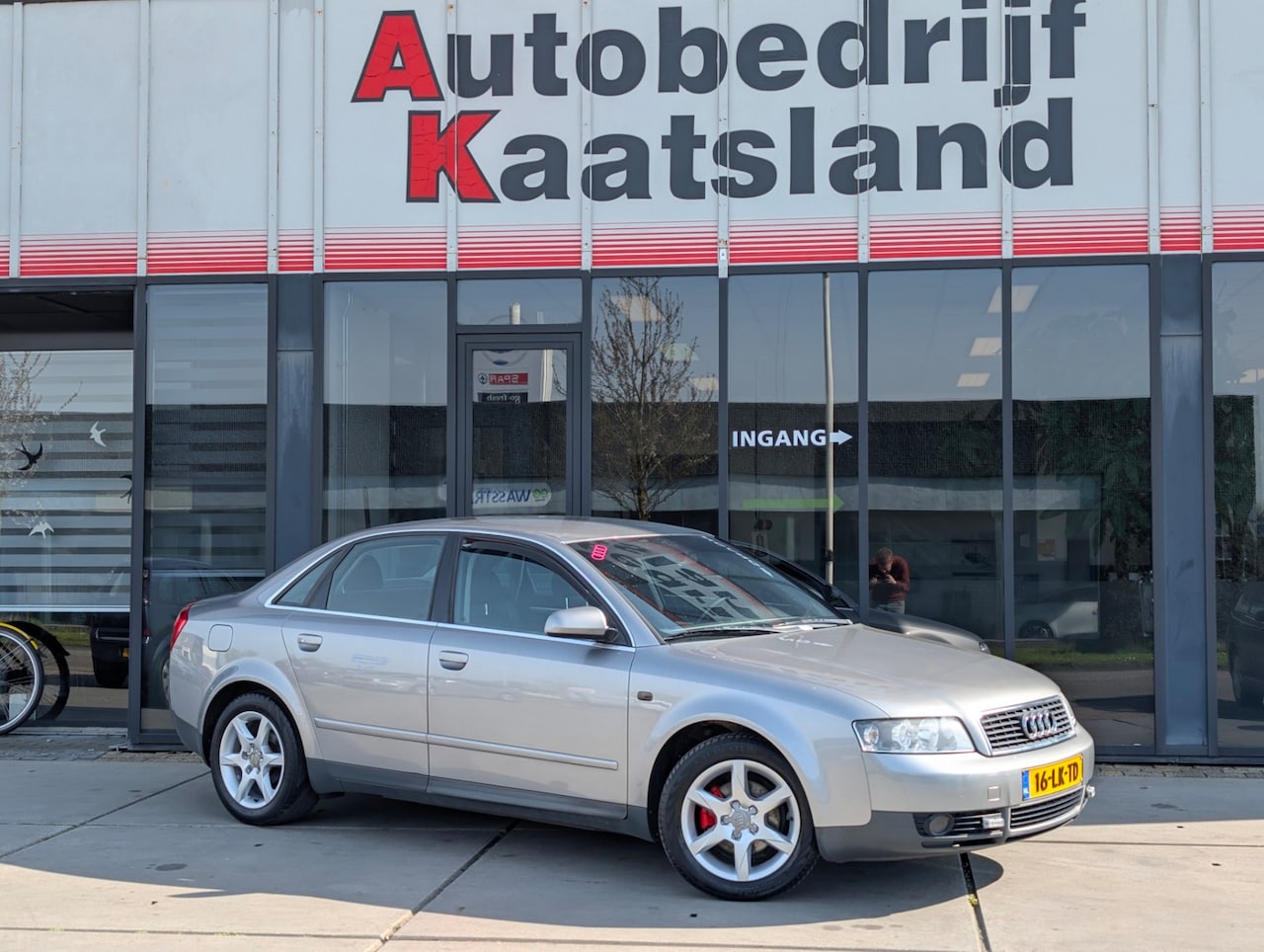 Audi A4 Limousine - 1.6 Exclusive - NIEUWE APK - AutoWereld.nl
