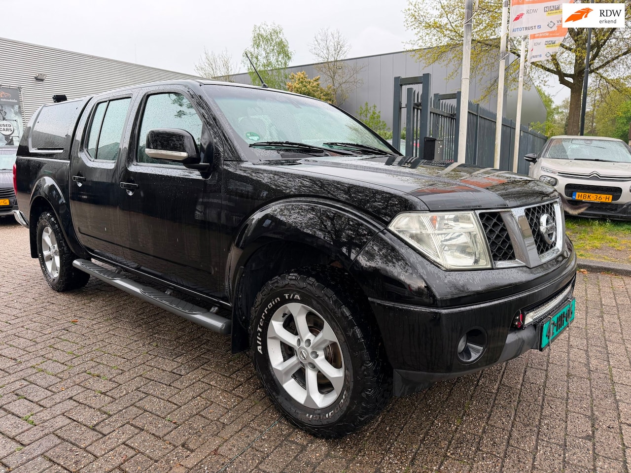 Nissan Navara - 2.5 dCi XE Double Cab Comfort 1e eigenaar 263.000 km, airco, cruise, elec pakket, Havy Dut - AutoWereld.nl