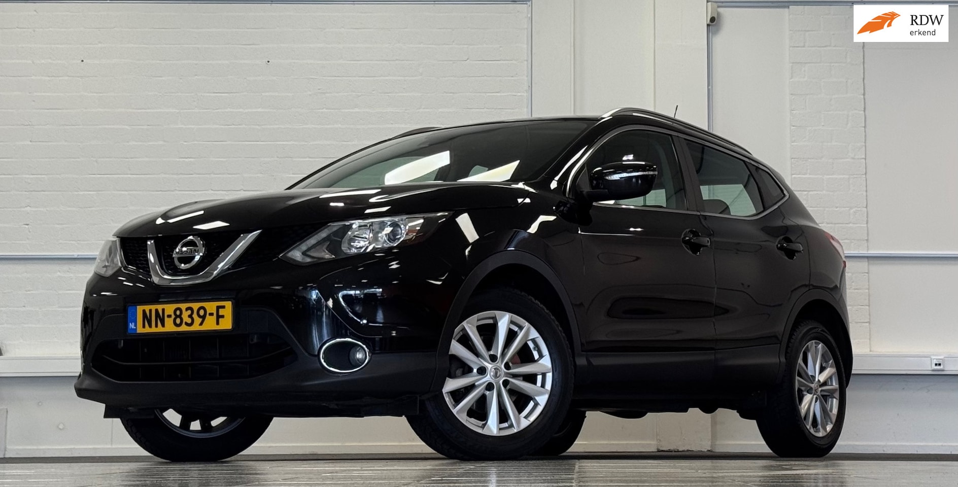 Nissan Qashqai - 1.2 Acenta Camera Navigatie Distributieketting is in 2024 vervangen - AutoWereld.nl