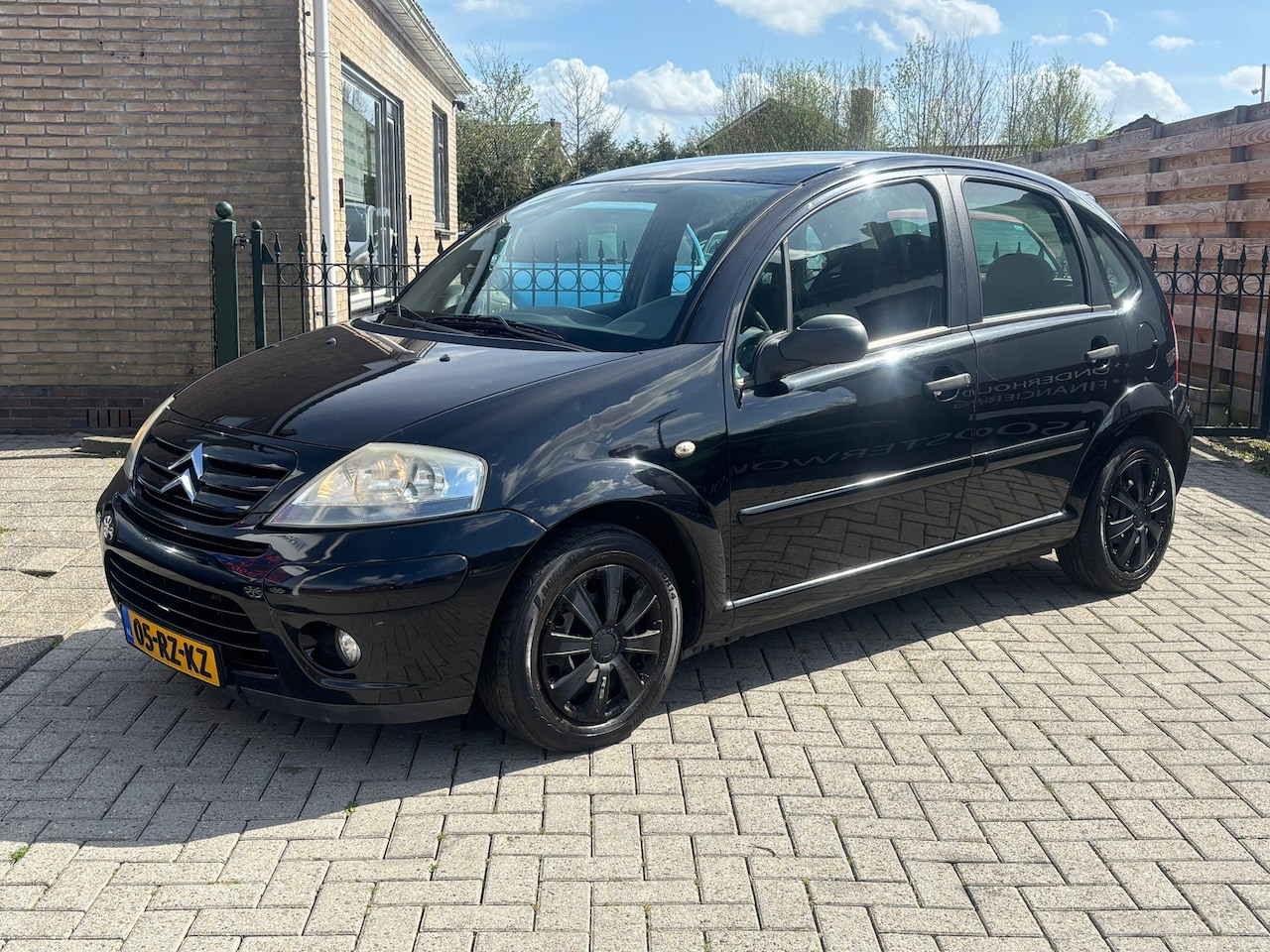 Citroën C3 - 1.4i Sky Radio | AIRCO | CRUISE | NIEUWE APK | GEWOON GOEDKOOP RIJDEN ! - AutoWereld.nl