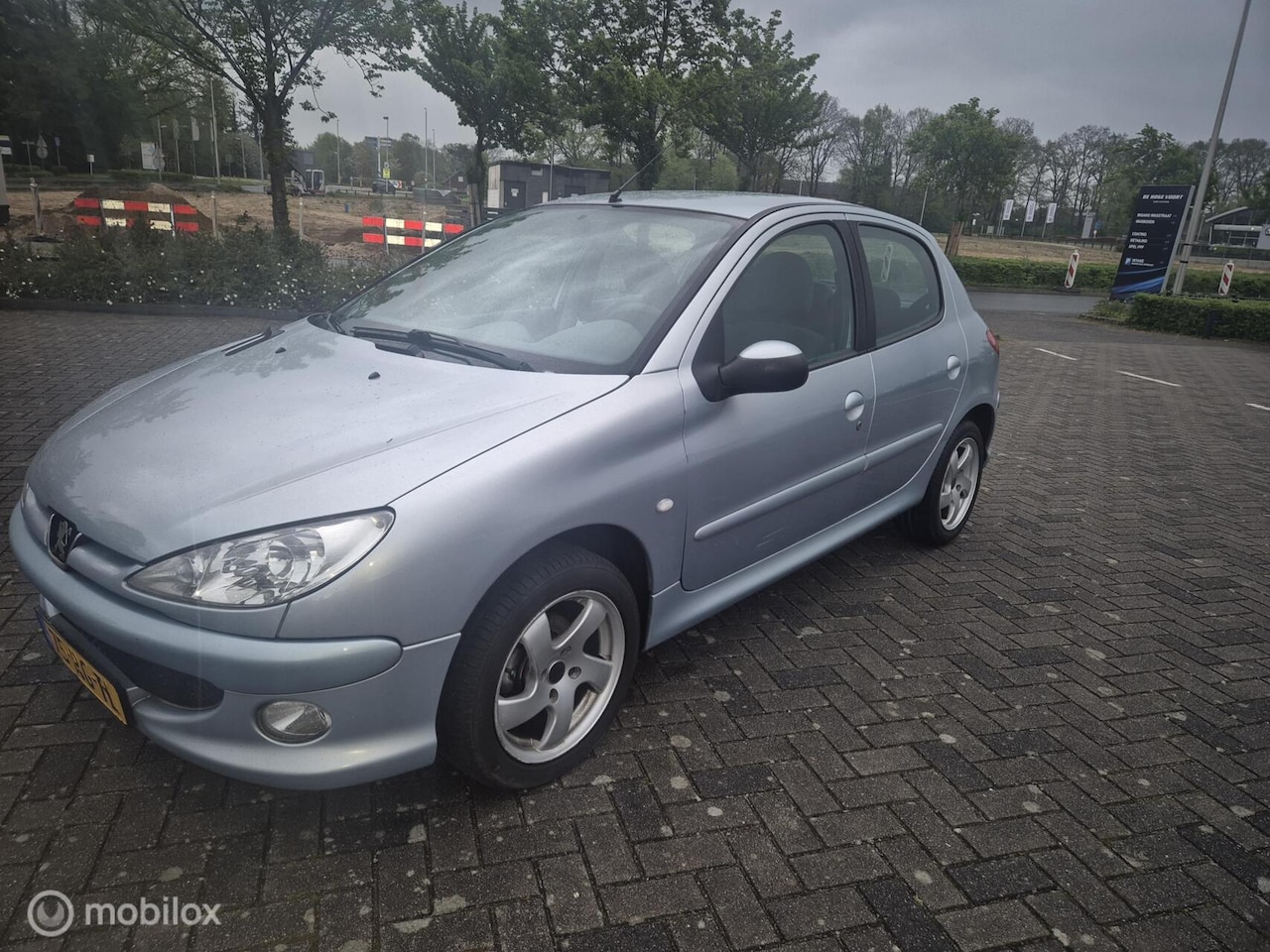 Peugeot 206 - 1.4 Air-line 2 5 deurs airco - AutoWereld.nl