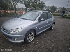 Peugeot 206 - 1.4 Air-line 2 5 deurs airco
