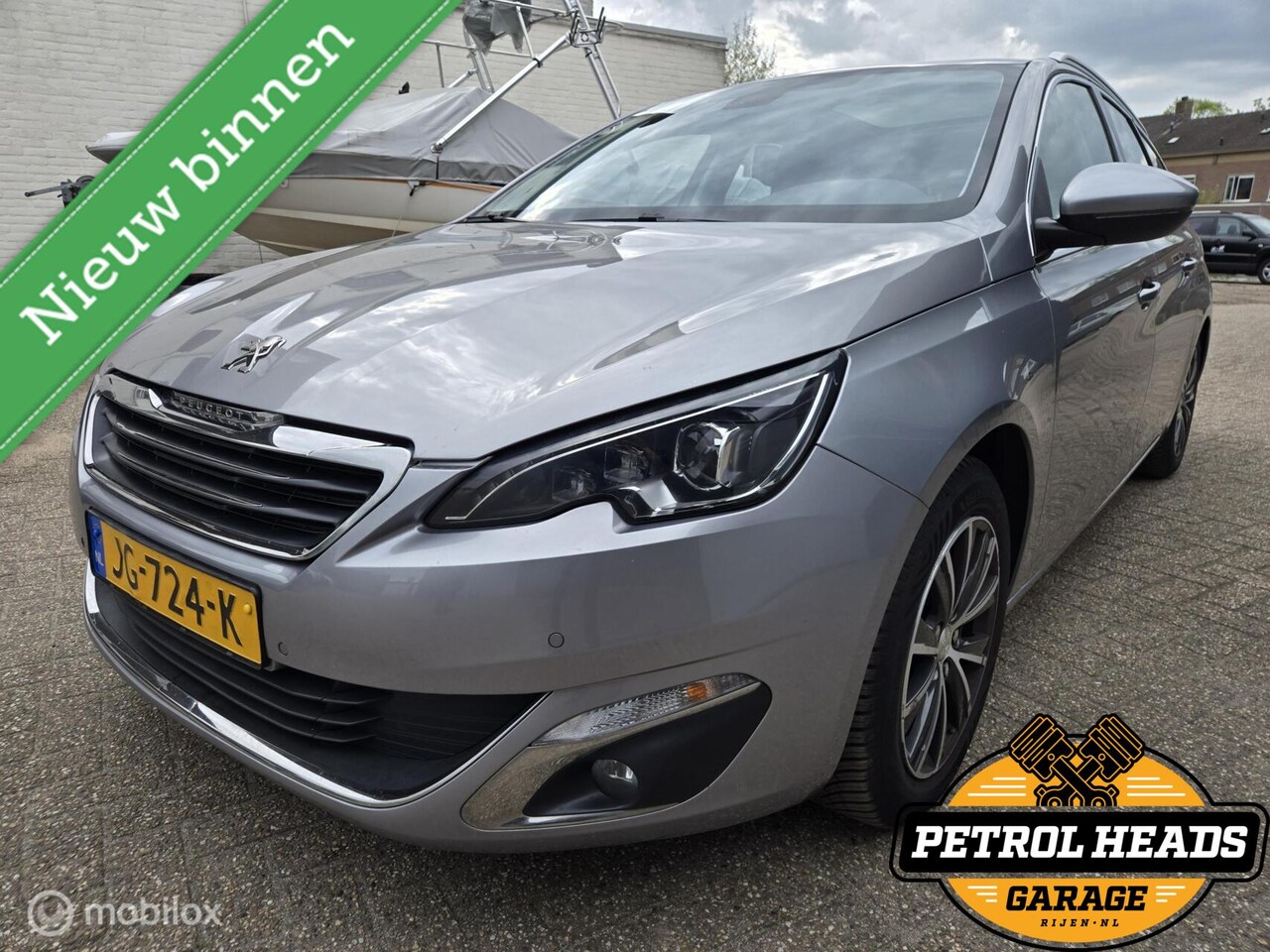 Peugeot 308 SW - 1.2 Alllure | Luxe + Nwe Distri | Olieverbruik - AutoWereld.nl