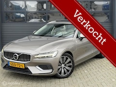 Volvo V60 - 2.0 T8 Twin Engine AWD Inscription | Pano | Leder
