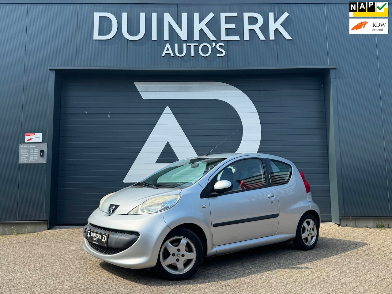 Peugeot 107 - 1.0-12V XS Urban Move 1.0-12V XS Urban Move - AutoWereld.nl