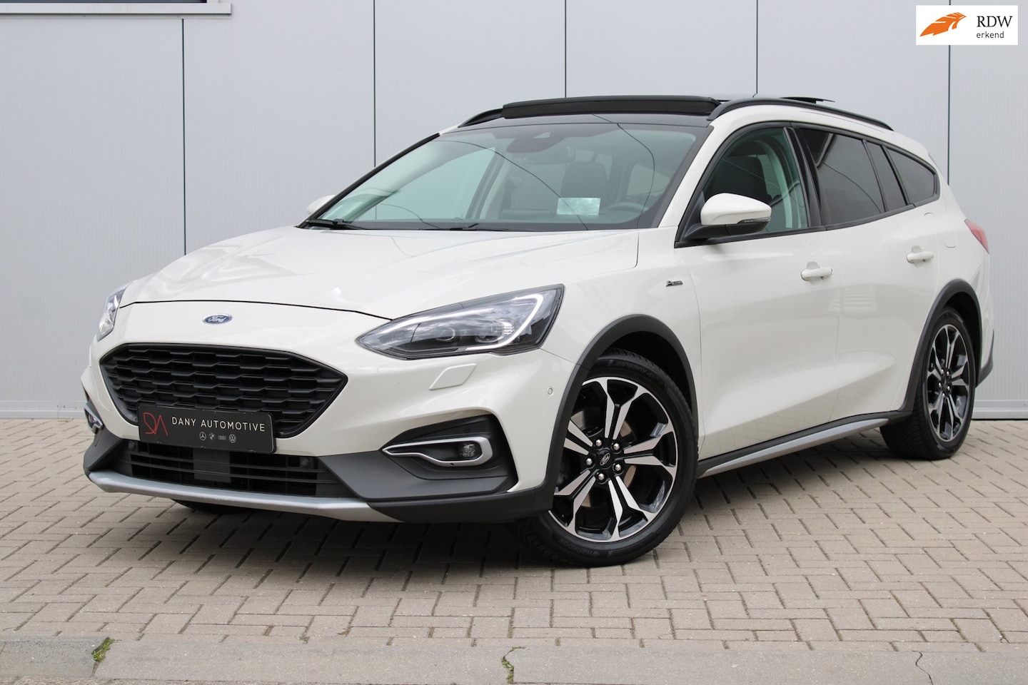 Ford Focus Wagon - 1.5 EcoBoost Active PANO I KEYLESS I CARPLAY I AFN.TREKH I ACC I B&O I 18INCH I LED I - AutoWereld.nl