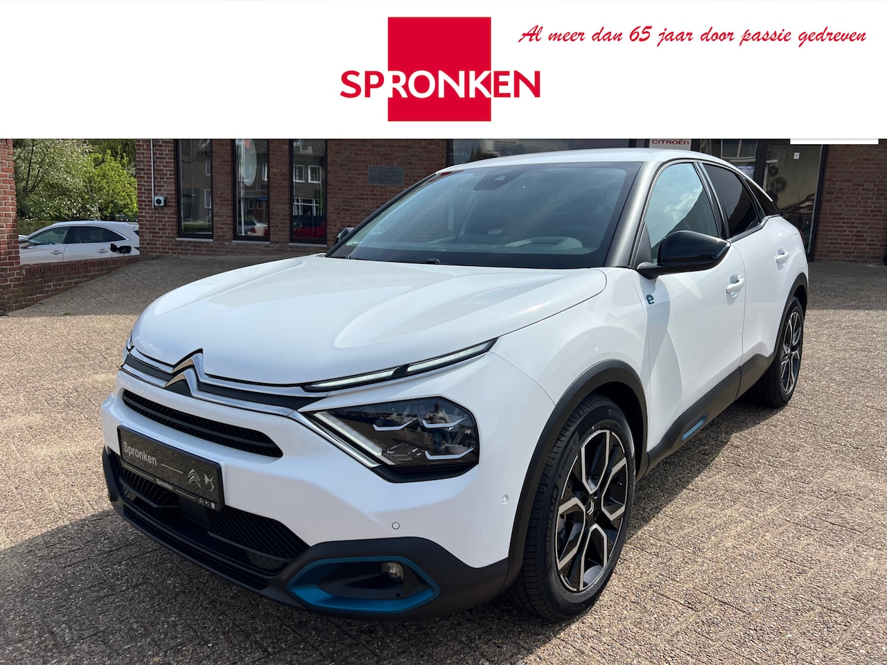 Citroën Ë-C4 - Shine 54 kWh Navi-Camera-Headup-Keyless-Stoelverwarming-Stuurverwarming - AutoWereld.nl