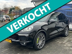 Porsche Cayenne - 3.0 S E-Hybrid / PANO / BOSE / DEALER ONDERHOUDEN / TOT 1 MAART GARANTIE BIJ PORSCHE