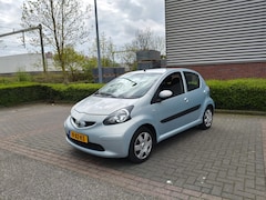 Toyota Aygo - 1.0-12V +