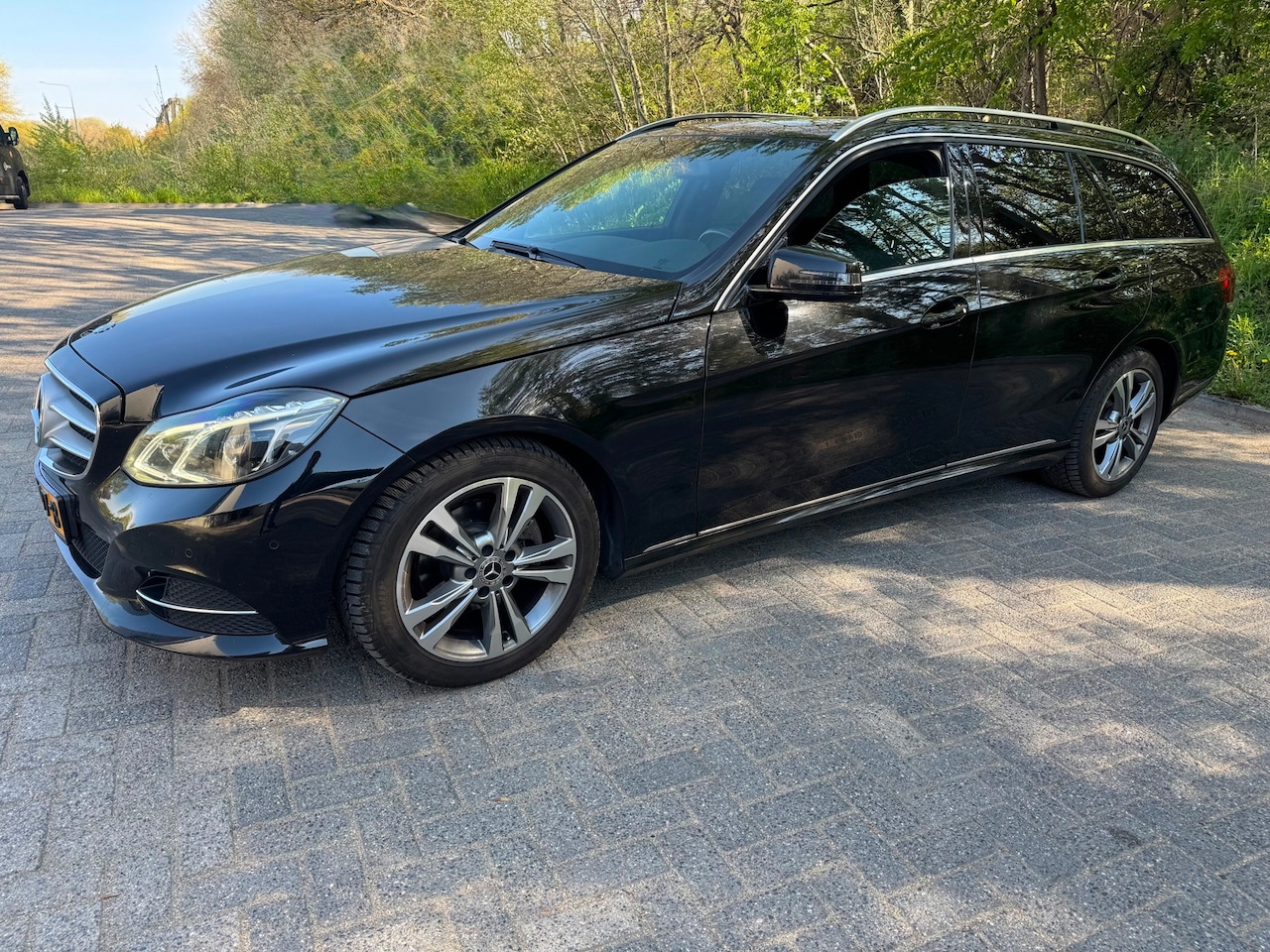 Mercedes-Benz E-klasse Estate - 200 Ambition Avantgarde Carplay Pano - AutoWereld.nl
