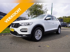 Volkswagen T-Roc - 1.0 TSI 115pk T-Roc Style Executive Apple Carplay Navigatie