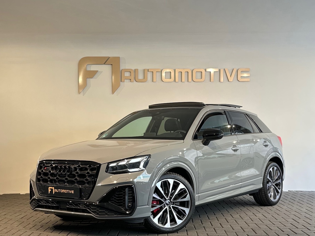 Audi Q2 SQ2 - 2.0 TFSI quattro Pano|Sonos|Keyless|Sfeer|Leer - AutoWereld.nl