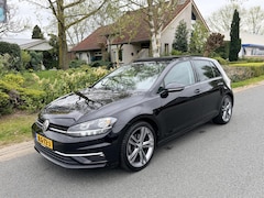 Volkswagen Golf - 1.5 TSI DSG 150PK R-Line•Pano•Navi•Camera
