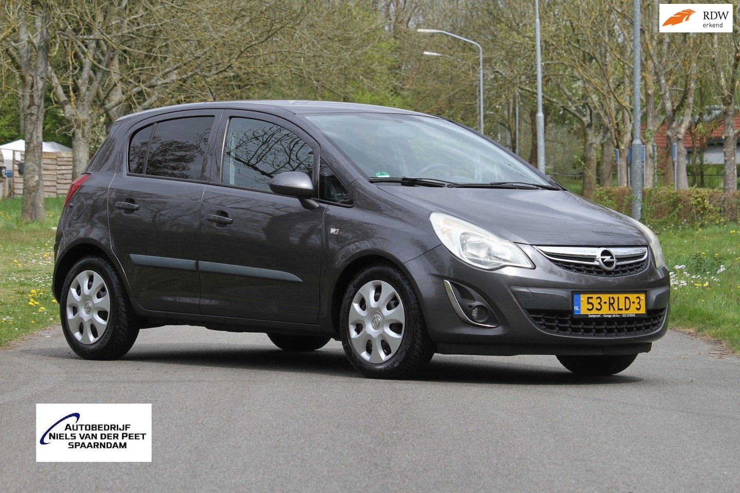 Opel Corsa - 1.4-16V Edition 5 deurs / Sportvelgen / Elektrische ramen / Multimedia systeem / Centrale - AutoWereld.nl