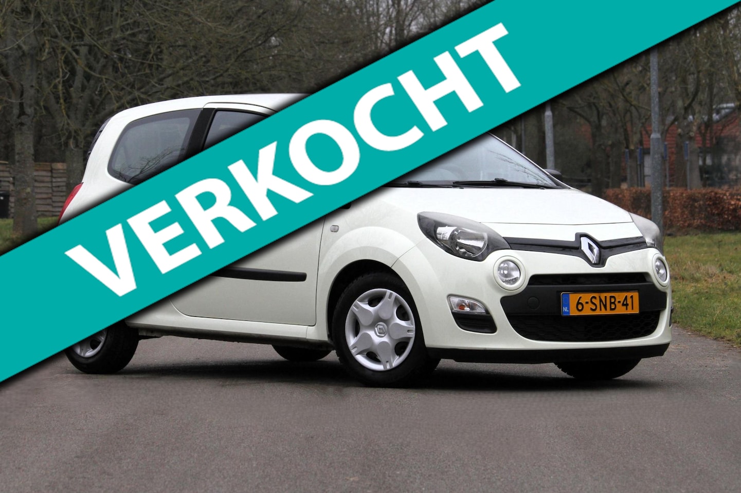 Renault Twingo - 1.2 16V / Airco / Bluetooth / El.ramen / Stuurbekrachtiging / APK tot januari 2027 - AutoWereld.nl