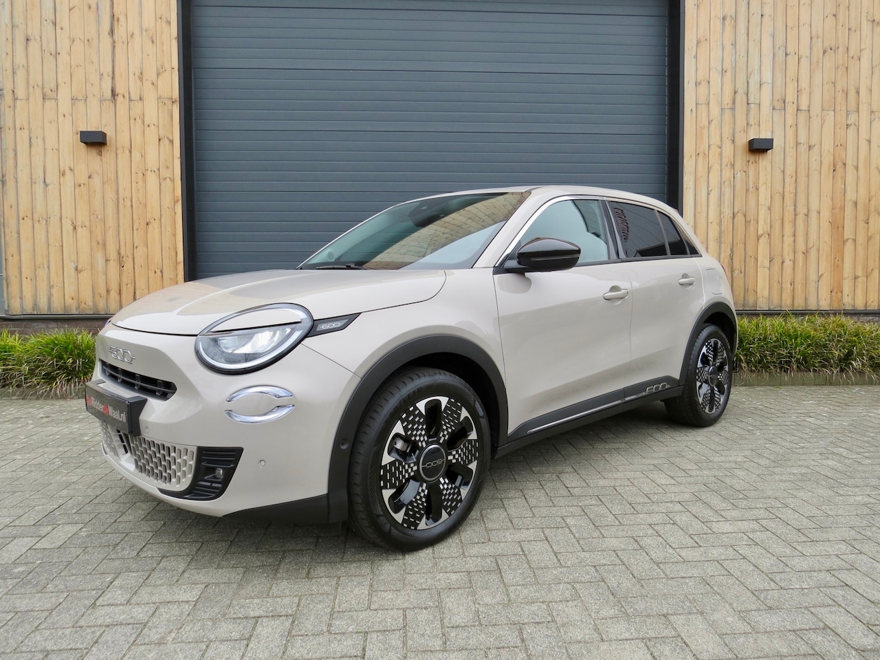 Fiat 600e - La Prima 54 kWh *Full option *Leder *Garantie - AutoWereld.nl