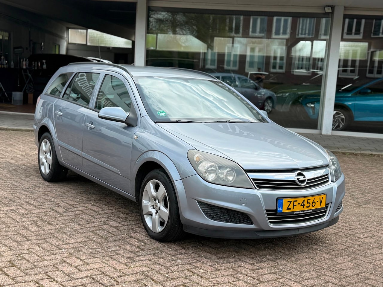 Opel Astra Wagon - 1.6 Business|Airco|Trekhaak|Zeer goede staat - AutoWereld.nl