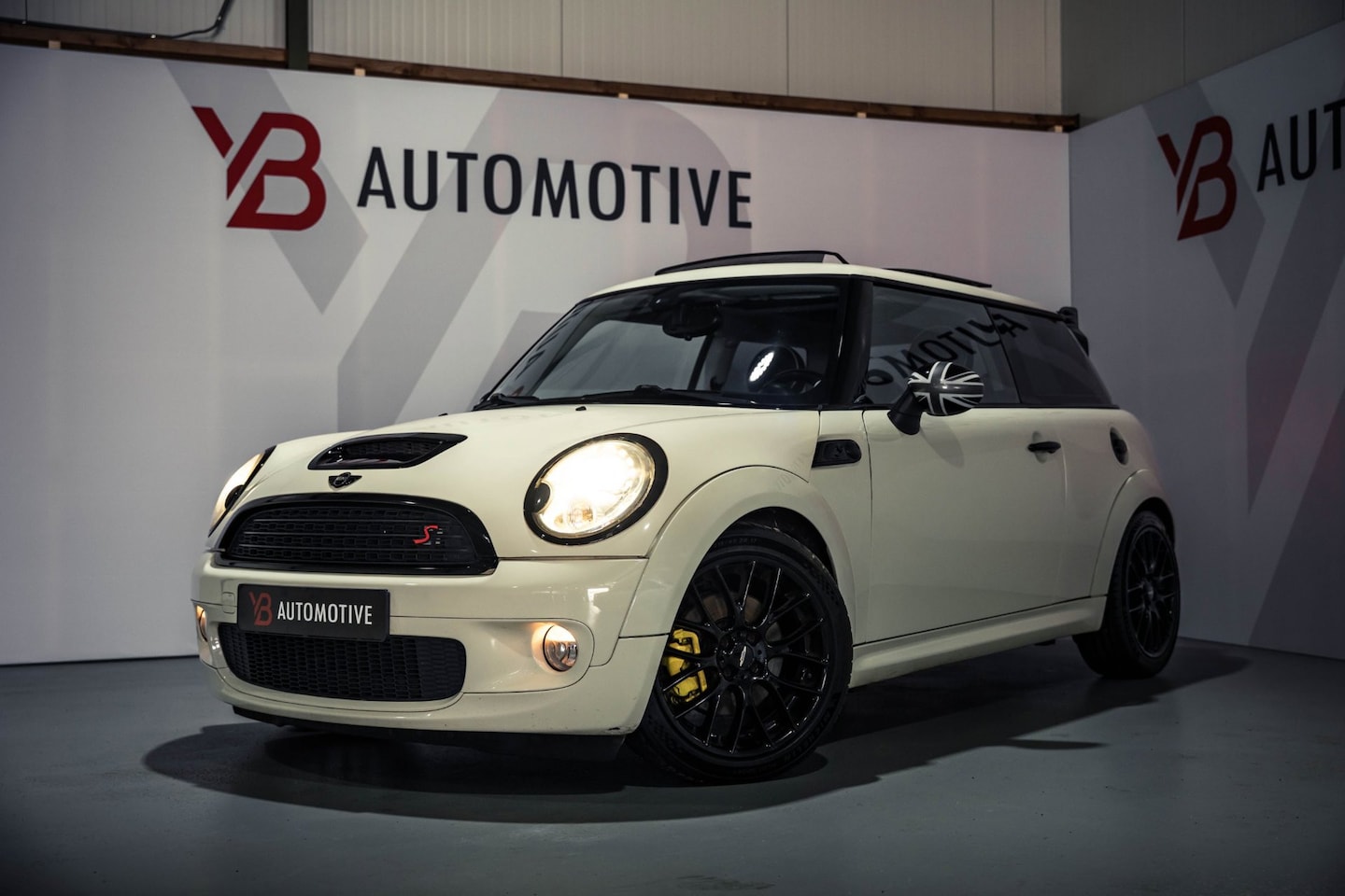 MINI Cooper S - 1.6 TOP STAAT - AutoWereld.nl