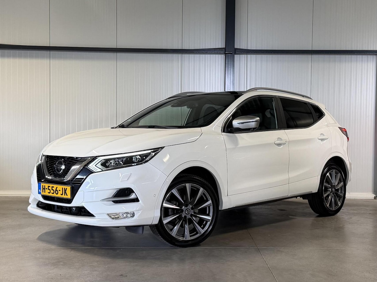 Nissan Qashqai - 1.3 DIG-T Tekna + Bose Leer Carplay Camera - AutoWereld.nl