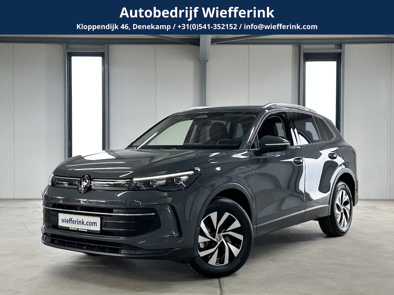 Volkswagen Tiguan - 1.5 eHybrid Life Edition | Assistance- Comfort Plus | - AutoWereld.nl