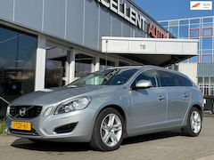 Volvo V60 - 2.4 D6 AWD Plug-In Hybrid Pure Limited