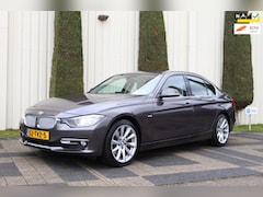 BMW 3-serie - 328i High Executive AUTOMAAT, LEDER, NAVI, ECC, XENON