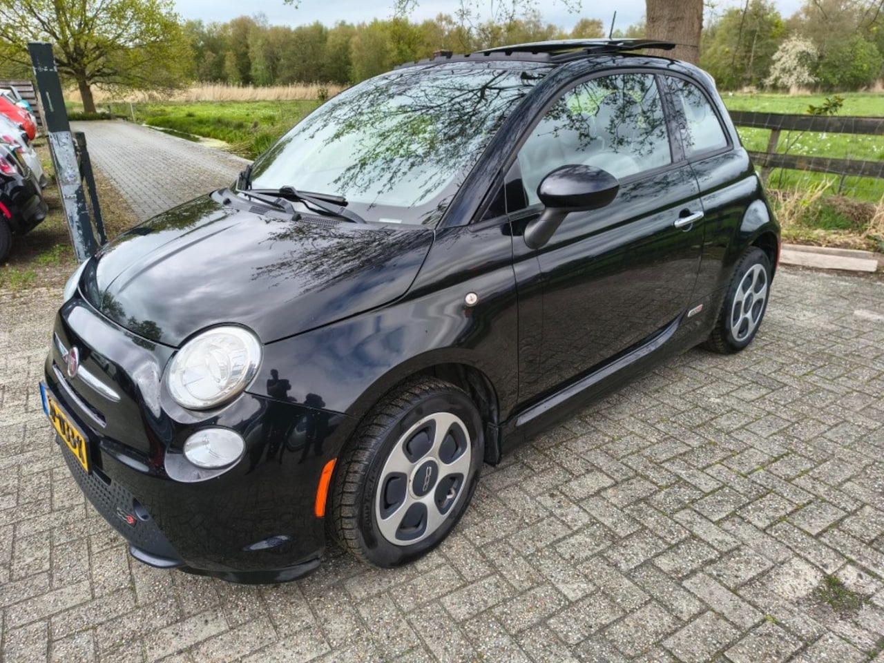 Fiat 500 - E-Classic Schuifkanteldak- 2016- Actie aanbieding! - AutoWereld.nl