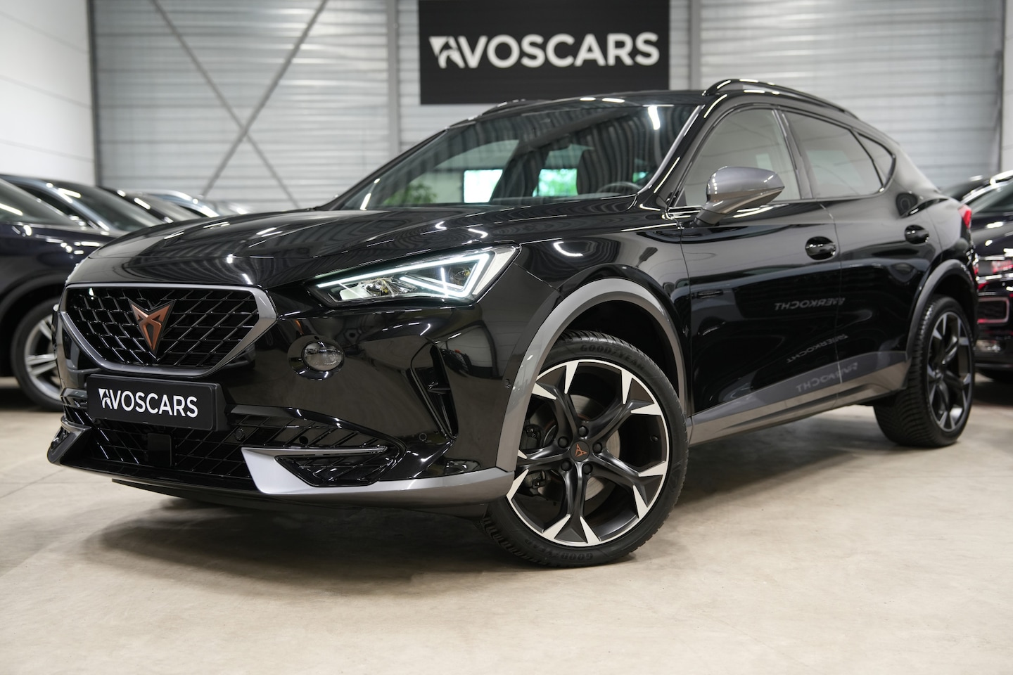 CUPRA Formentor - 1.5 TSI DSG * Camera - 19" - Keyless - Sfeer - Blind Spot - ACC - App - ACC * - AutoWereld.nl