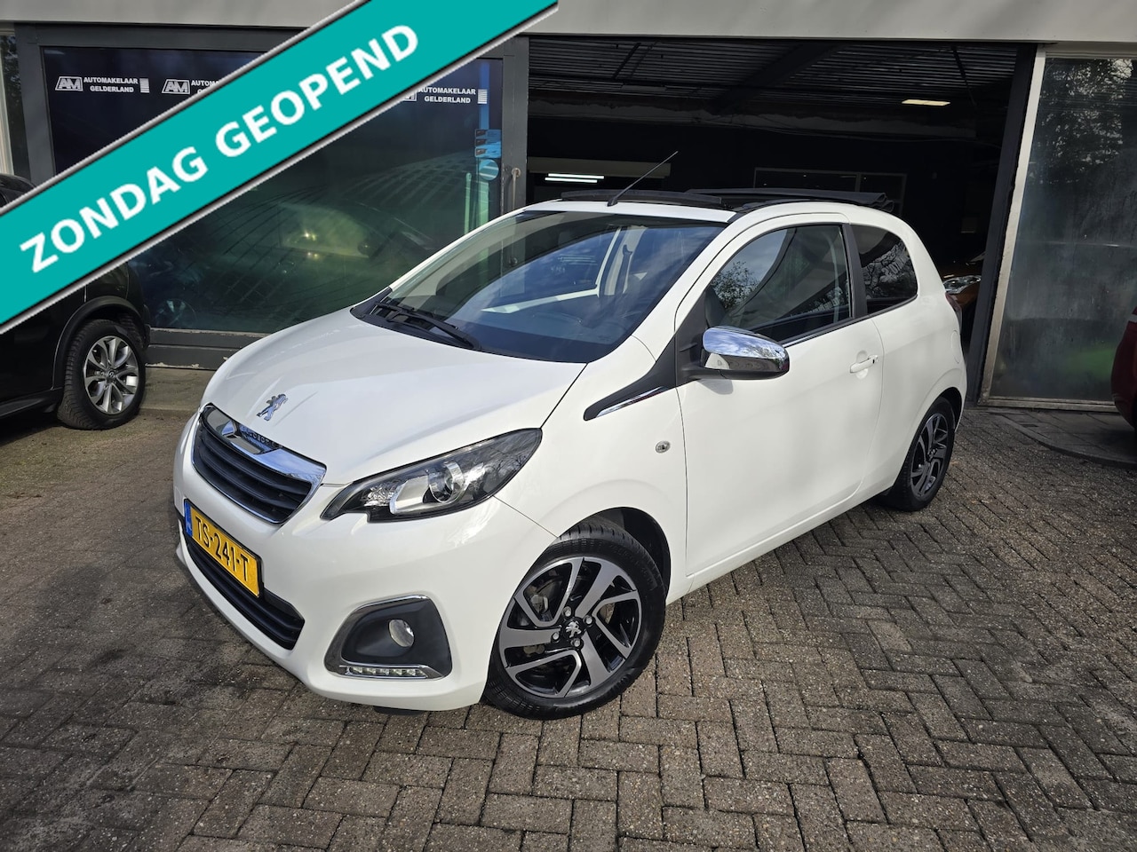 Peugeot 108 - 1.0 e-VTi Allure TOP! | 2E EIGENAAR | 12MND GARANTIE | CAMERA | LMV | KEYLESS | - AutoWereld.nl