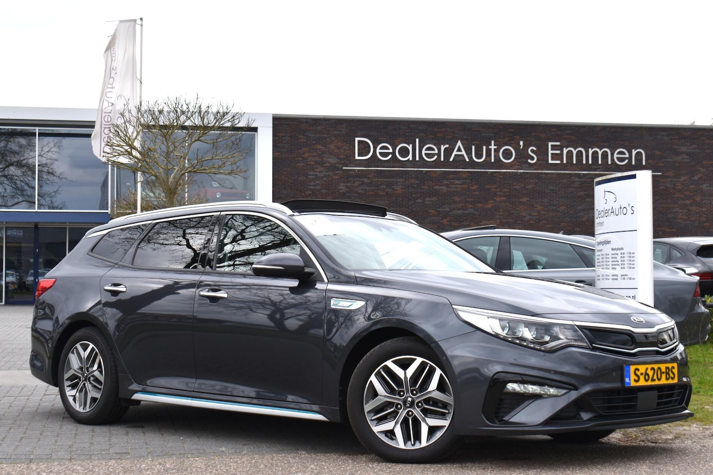 Kia Optima Sportswagon - 2.0 GDI PHEV ExecutiveLine PANO Geventileerde stoelen HarmanKardon - AutoWereld.nl