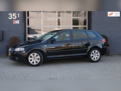 Audi A3 Sportback - 1.8 TFSI Attraction automaat|cruise|leder