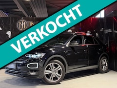 Volkswagen T-Roc - 1.5 TSI R-Line Pano|Keyl|Cam|Trekhaak