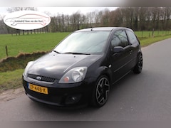 Ford Fiesta - 1.4 16v Ambiente