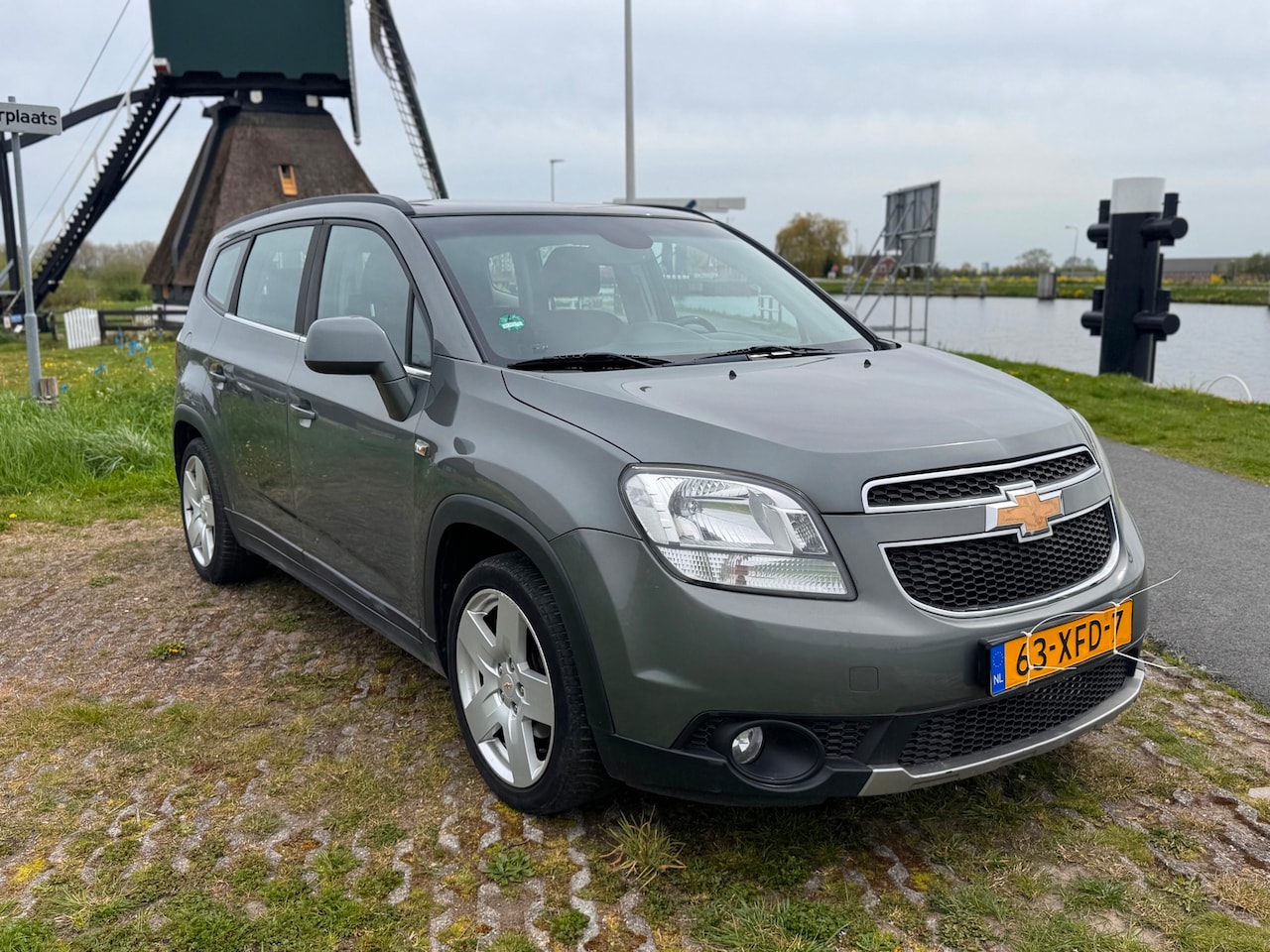 Chevrolet Orlando - 1.8 LTZ * 7 persoons* lange apk* boekjes* 2 sleutels - AutoWereld.nl