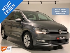 Volkswagen Touran - 1.4 TSI Highline 7p Full Option