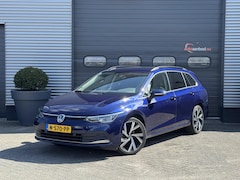 Volkswagen Golf Variant - 1.5 eTSI R-Line | Navigatie | Camera | DAB | Trekhaak |