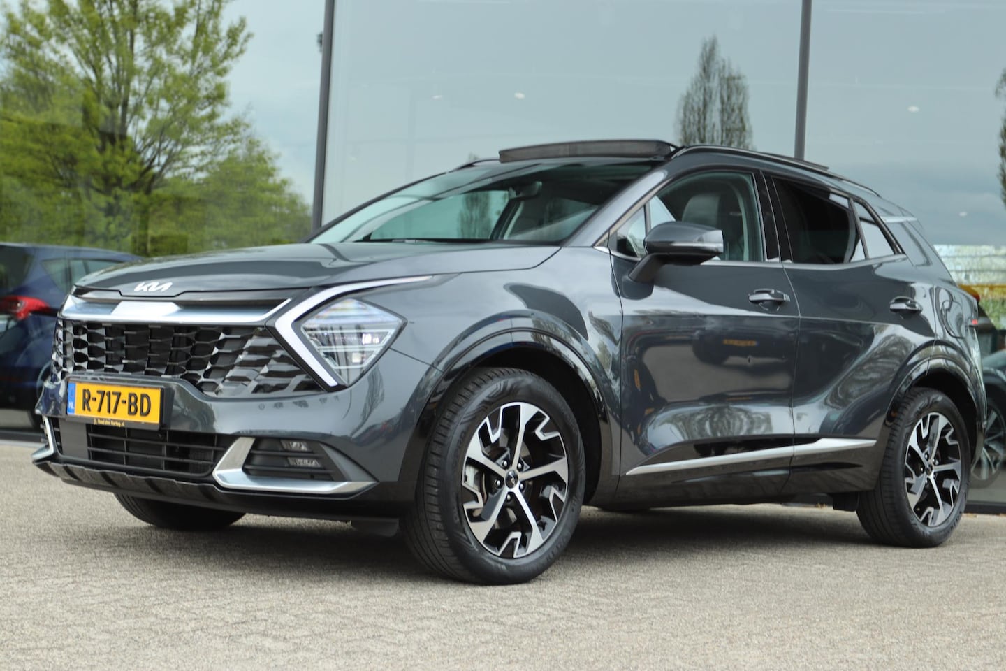 Kia Sportage - 1.6 T-GDI HYBRID DYNAMICPLUSLINE | PANO | CARPLAY | KEY-LESS | CAMERA | ACC | STOEL/STUURV - AutoWereld.nl