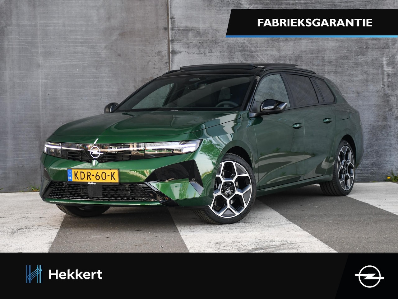Opel Astra Sports Tourer - Ultimate 1.6 Turbo Plug In Hybrid 195pk Automaat SCHUIF-DAK | 18''LM | HEAD-UP | PDC + CAM - AutoWereld.nl