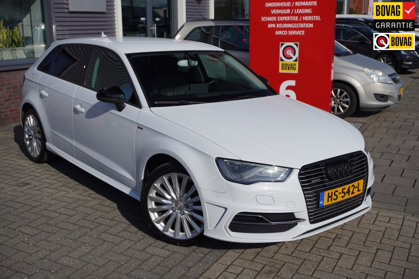 Audi A3 Sportback - 1.4 e-tron PHEV Ambition Pro Line plus / Incl winterwielen / S-Line Exterieur / Stoelverwa - AutoWereld.nl